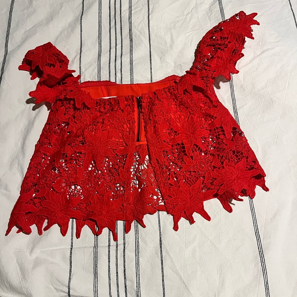 ASTR off the shoulder lace crop top